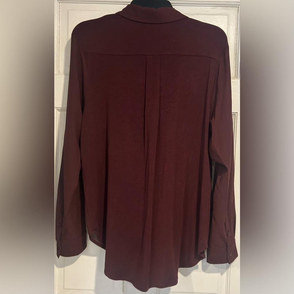 INC Mixed media, tie front, burgundy, button front blouse Size XL - Picture 3 of 5